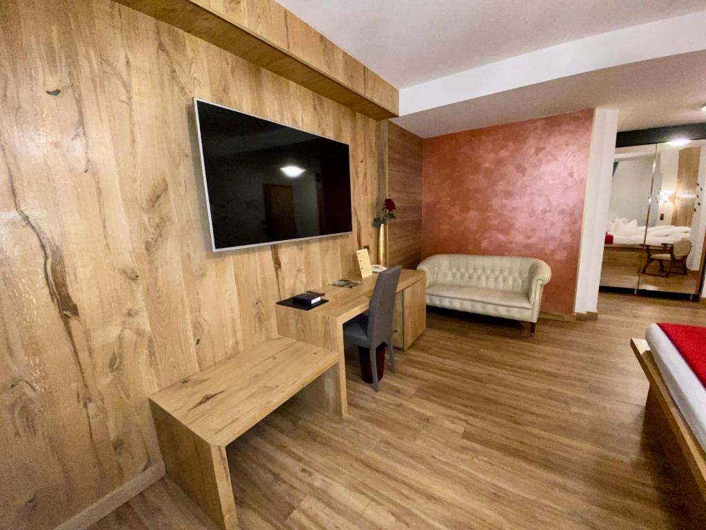 Hotel Casagrande Feltre Kültér fotó