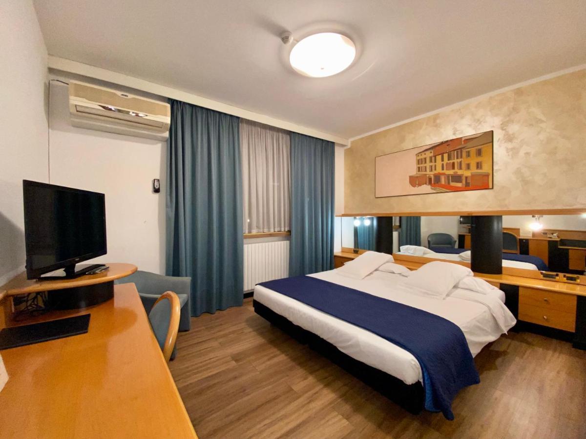 Hotel Casagrande Feltre Kültér fotó