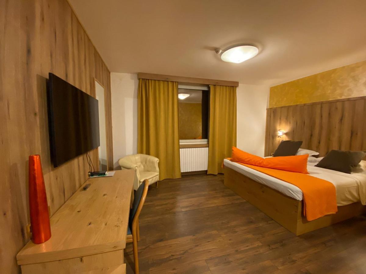 Hotel Casagrande Feltre Kültér fotó