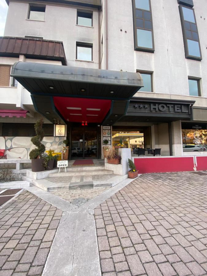 Hotel Casagrande Feltre Kültér fotó