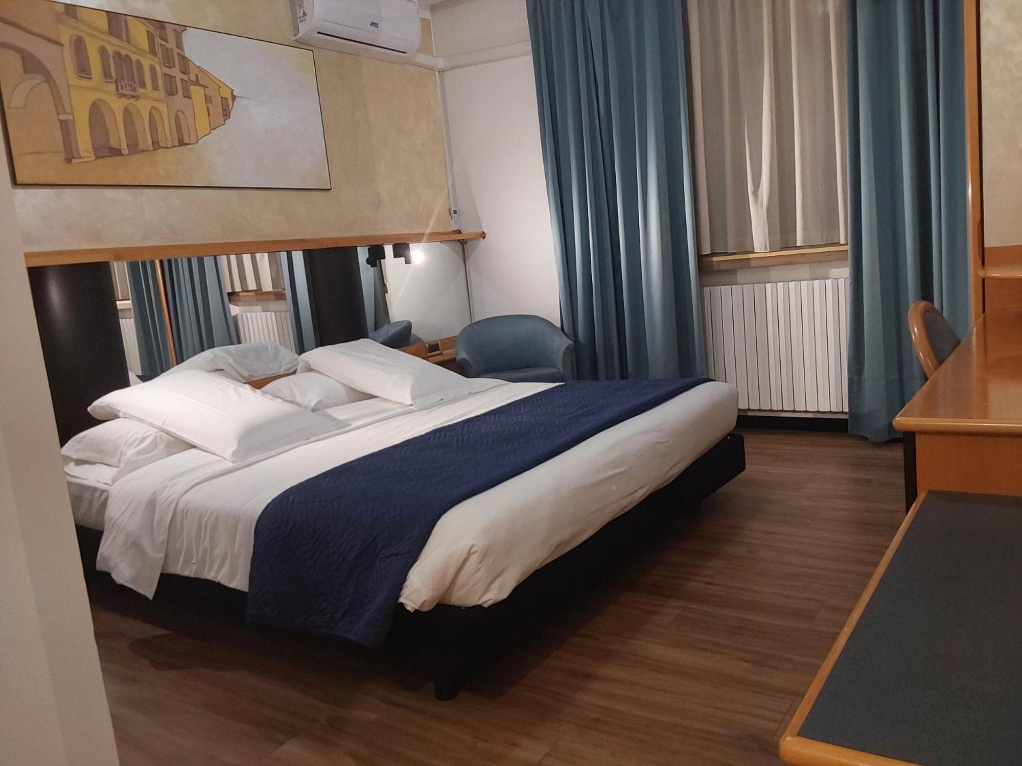 Hotel Casagrande Feltre Szoba fotó
