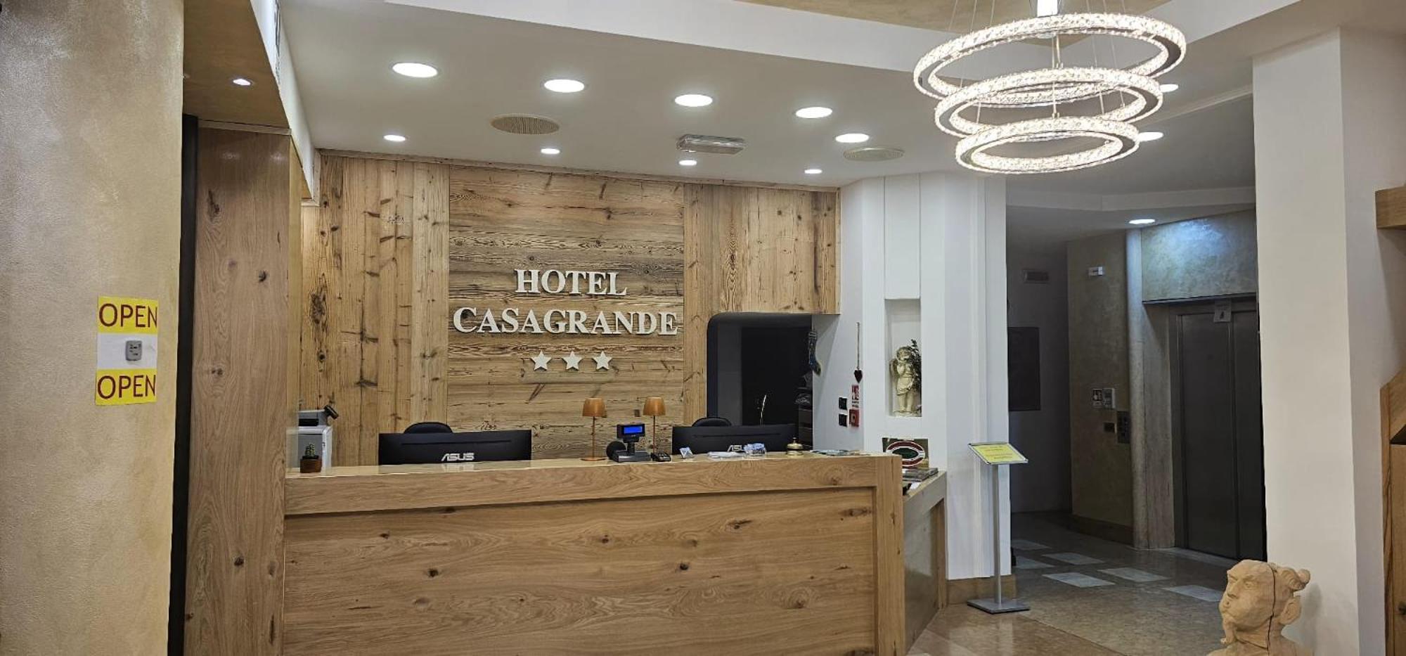 Hotel Casagrande Feltre Kültér fotó