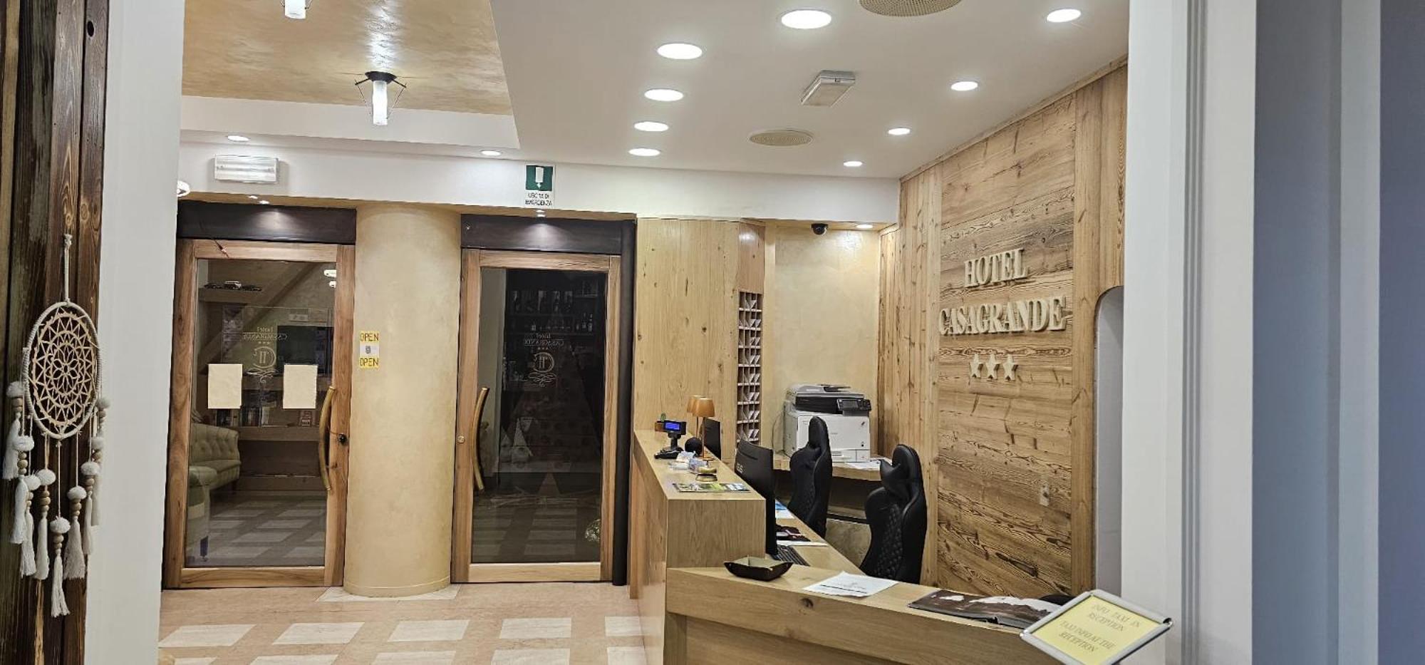 Hotel Casagrande Feltre Kültér fotó