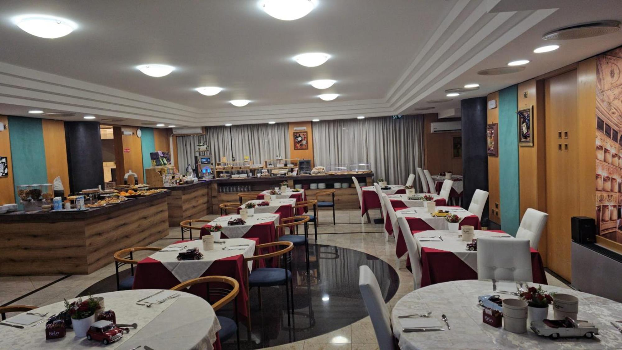 Hotel Casagrande Feltre Kültér fotó