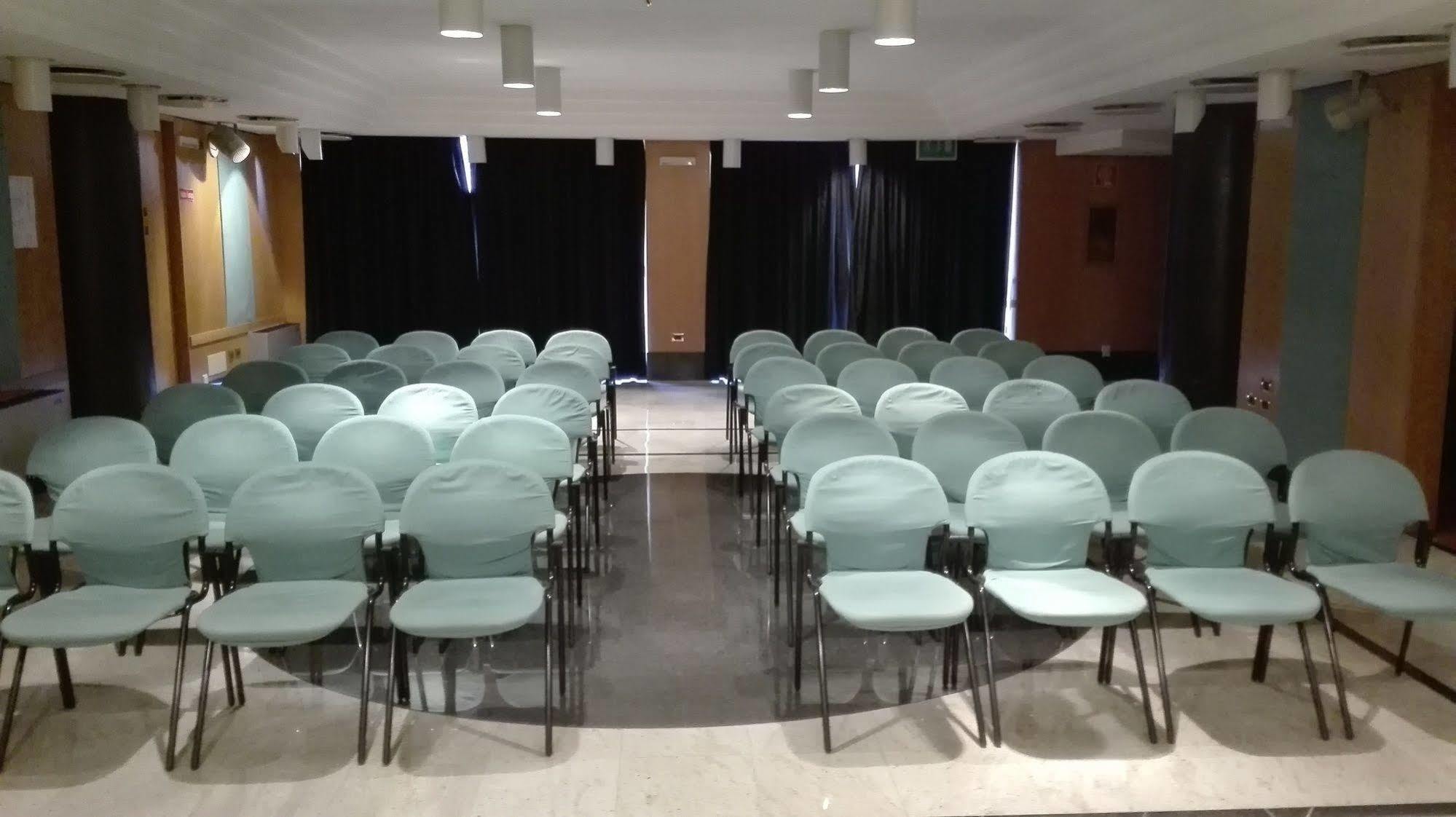 Hotel Casagrande Feltre Kültér fotó